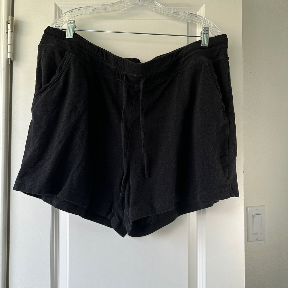 💚32 Degrees Women's Black Athletic Shorts